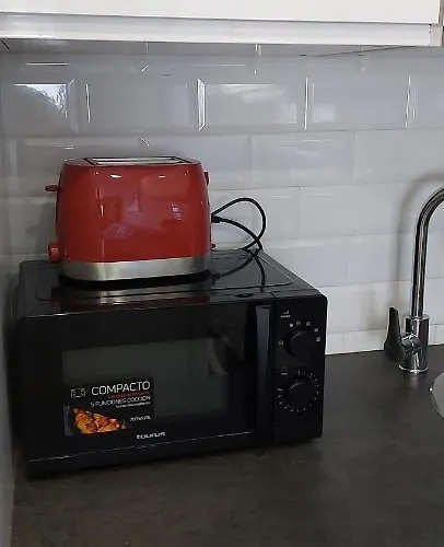 Puerto Paraiso Port * אסטפונה