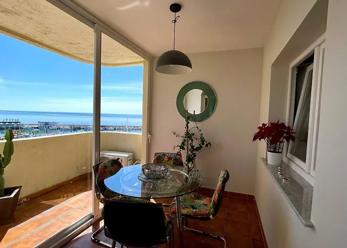 Puerto Paraiso Port דירה