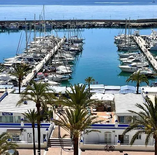 Puerto Paraiso Port Apartment Estepona